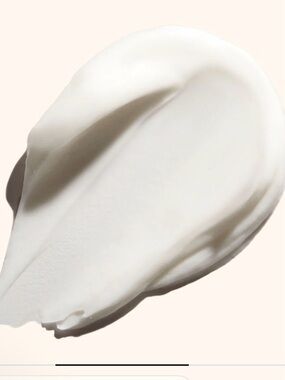 4/25 bundle item. Juara  Candlenut Body Creme